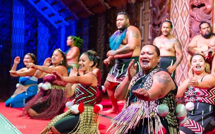 KHÁM PHÁ NEW ZEALAND: Bắc Đảo & Nam Đảo