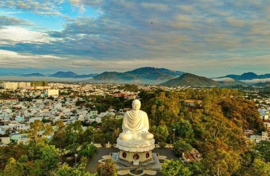 NHA TRANG - BIỂN XANH, CÁT VÀNG: NHA TRANG - VỊNH NHA TRANG - CITY TOUR, TẮM BÙN