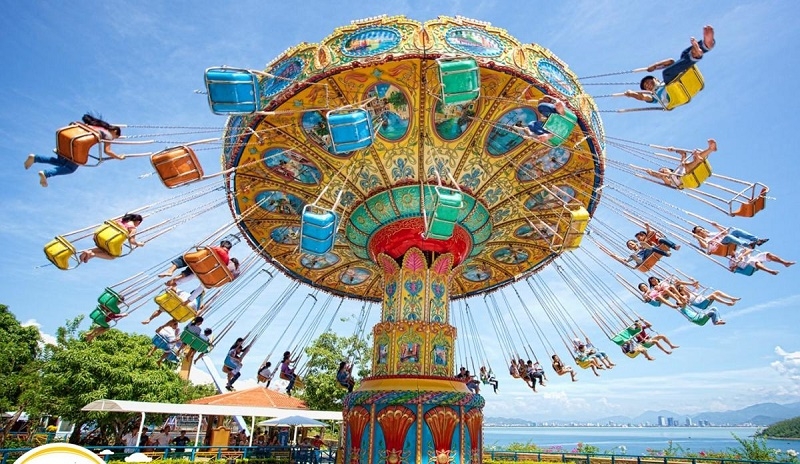 THIÊN ĐƯỜNG ĐÀ NẴNG: (ĐÀ NẴNG – PHỐ CỔ HỘI AN – CỐ ĐÔ HUẾ - BÁN ĐẢO SƠN TRÀ – BIỂN MỸ KHÊ – BÀ NÀ HILLS – ĐỘNG PHONG NHA/ĐỘNG THIÊN ĐƯỜNG)